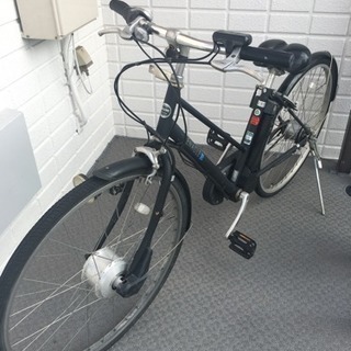 エナクルエイト スポーツタイプの電動アシスト自転車