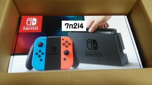 取引中)(新品・未使用) Nintendo switch 本体 ネオンブルー/ネオン