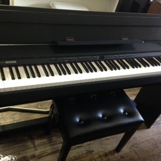 ローランド　電子ピアノ　2010年製　DP-990F　54,000円