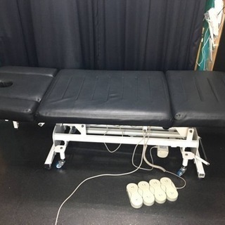 電動エステベッド売ります！！ 施術台 マッサージ