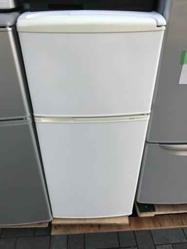 2011年製   SANYO冷蔵庫