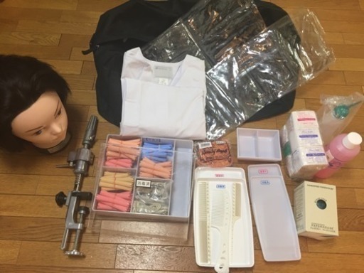 美容師免許国家試験の道具