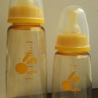 チュチュベビー  プラスチック哺乳瓶と乳首のセット