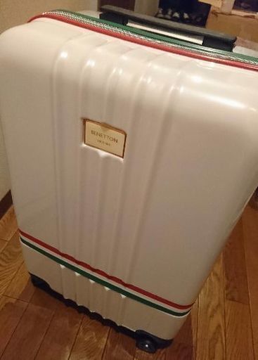 【値下げ】BENETTON スーツケース