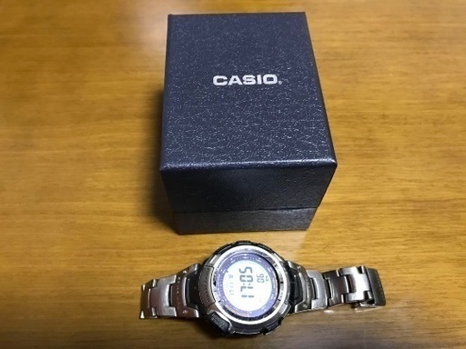 腕時計CASIO PROTREK   チタン軽い  型式  PRW-1300TJ