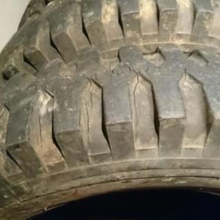ダンロップ  ゲタ タイヤ