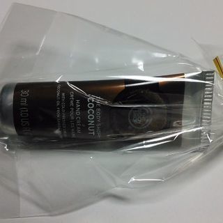 THE BODY SHOP ハンドクリーム ココナッツ 30mL