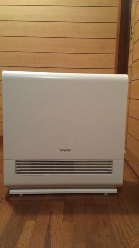 サンヨー 加湿セラミックファンヒーター RSF-VW13C
