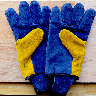 アメリカ消防規格の耐熱★革製手袋ーLサイズ