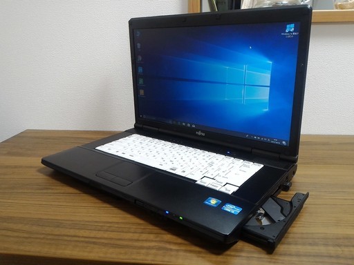 お取引中)第3世代i5 ﾒﾓﾘ4G Office2016搭載! 高性能Win10ノートPC Core-i5/ﾒﾓﾘ4GB/320GB/DVD-RW/無線LAN/Kingsoft Office2016 [富士通 Lifebook A572/E]