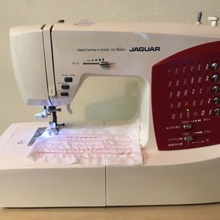 ジャガーコンピュータミシン、模様縫い豊富！