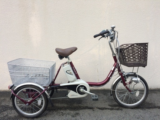 パナソニック　カロヤカライフ　三輪　新基準　12AH　パスワゴン　アシスタワゴン　神戸市　電動自転車