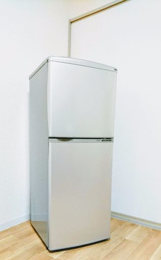 【配達設置無料】AQRノンフロン冷凍冷蔵庫✨高年式の美品です✨