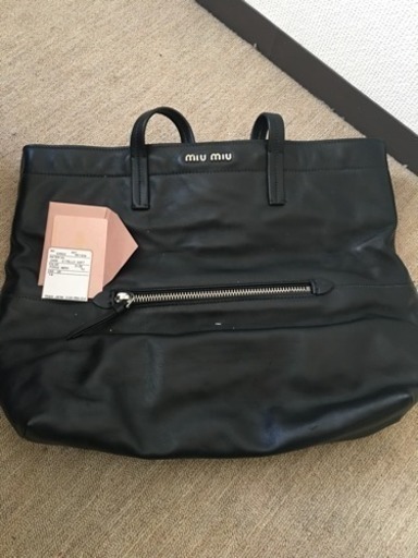 miu miu 牛革製 証明書付き未使用