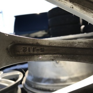 TMW　18インチ　4WD用　クラウン　マジェスタ　セルシオ　フーガ　PCD114.3　＋48