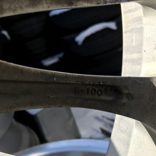 TMW　18インチ　4WD用　クラウン　マジェスタ　セルシオ　フーガ　PCD114.3　＋48