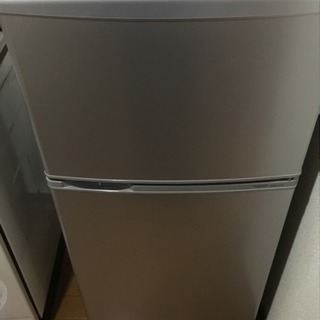 AQUA 冷凍冷蔵庫 品番 AQR-111C