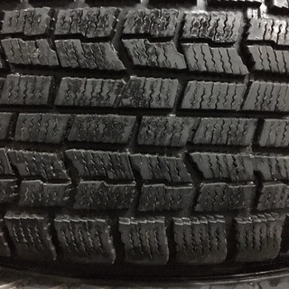 ハイエース 六穴 ホイール スタッドレス 美品 215 65 16