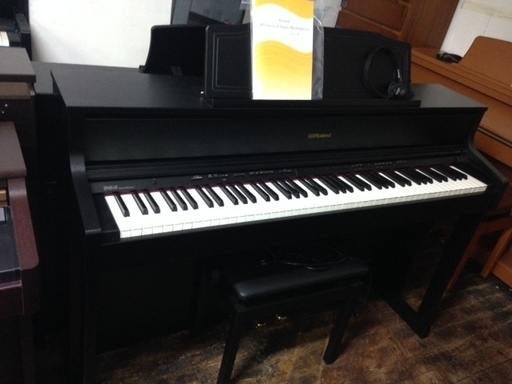 ローランド　電子ピアノ　2015年製　HP605GP-BK　138,000円