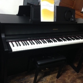 ローランド　電子ピアノ　2015年製　HP605GP-BK　13...