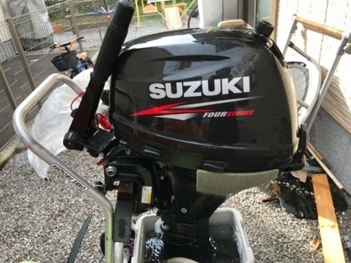 スズキ 9.9馬力 船外機 ドーリー付！