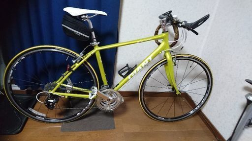 GIANT escape R3 2016モデル