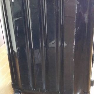 　無料　ジャンク品　黒の大型スーツケース