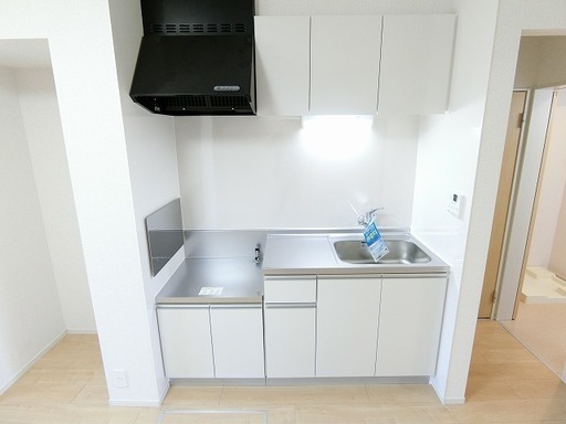 犬伏新町ハピネス 大東建託施工 流行りのサンルーム付き物件 雨の日も快適 防犯にもなりますね プラスエステート 佐野のアパートの不動産 住宅情報 無料掲載の掲示板 ジモティー