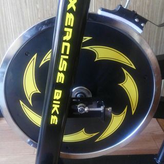 スピンバイク　新品同様