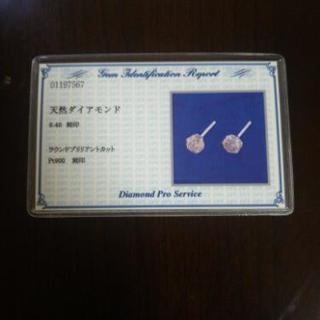 プラチナダイアモンドピアス