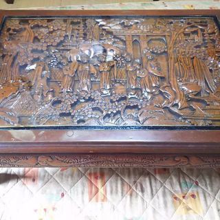 台湾製彫刻テーブル