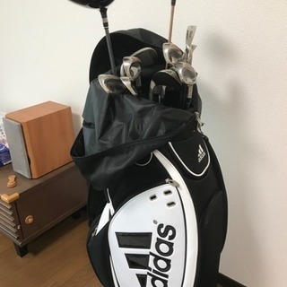 今週末2万円にします ゴルフ用品 一式 ゴルフクラブ バッグ 接待にも。