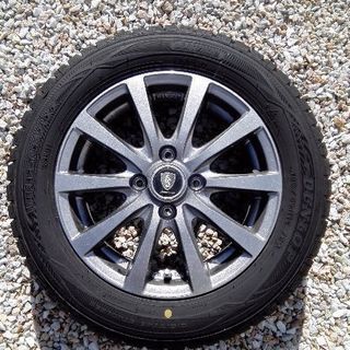 165 65R14のスタッドレスタイヤ