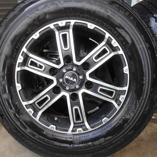 PIAAホイール付きタイヤ4本セット 195/80R 15　ブリジストンEcopia ハイエース200系にも　ナット付き