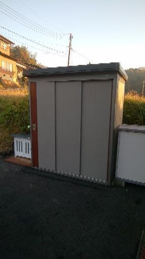 物置、倉庫、松江市内でトラックが入る場所までなら、作業員込みで、配達しますよ。無料ですよ！