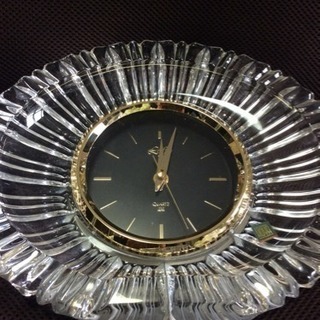 ✨高級感あるガラスの置き時計✨
