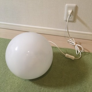 IKEA 球型ライト LED電球付き