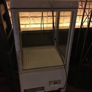 冷蔵ショーケース
