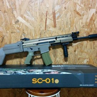 D-BOYS SCAR-L TAN 刻印入り カスタム 電動ガン