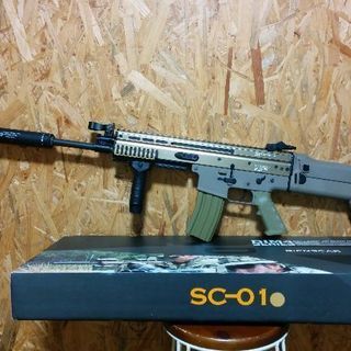 D-BOYS SCAR-L TAN 刻印入り カスタム 電動ガン