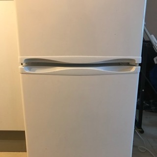 88Lノンフロン冷凍冷蔵庫