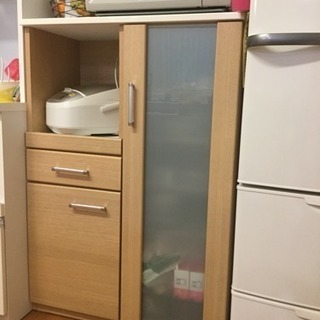 キッチン食器棚