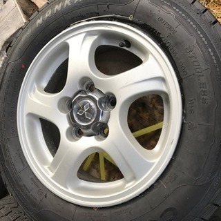175 80 R15新品スタッドレスタイヤと純正ホイール