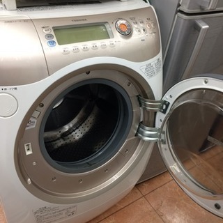 TOSHIBA ★9/6㎏ドラム式洗濯機 2011年式★