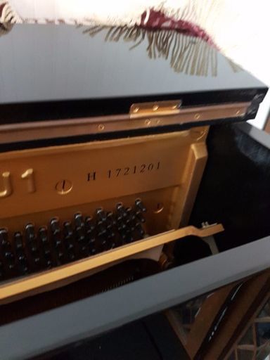 YAMAHA U1 アップライトピアノ