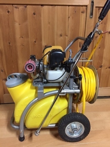 エンジン式小型動噴 タンク付き