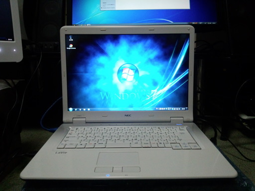 ノートパソコン NEC Lavie LL750/LG Windows7