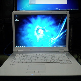 ノートパソコン NEC Lavie LL750/LG Windo...