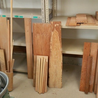 木材、木片、木板　いろいろ