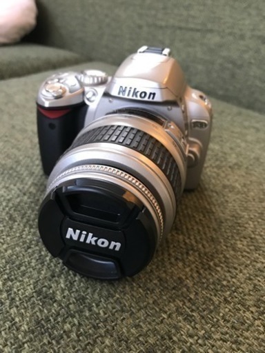 【名機】ニコン Nikon D40 純正レンズキット（18-55）